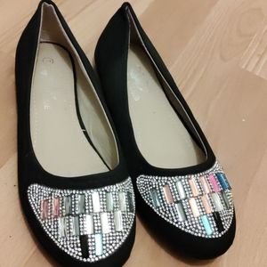 Jeweled flats